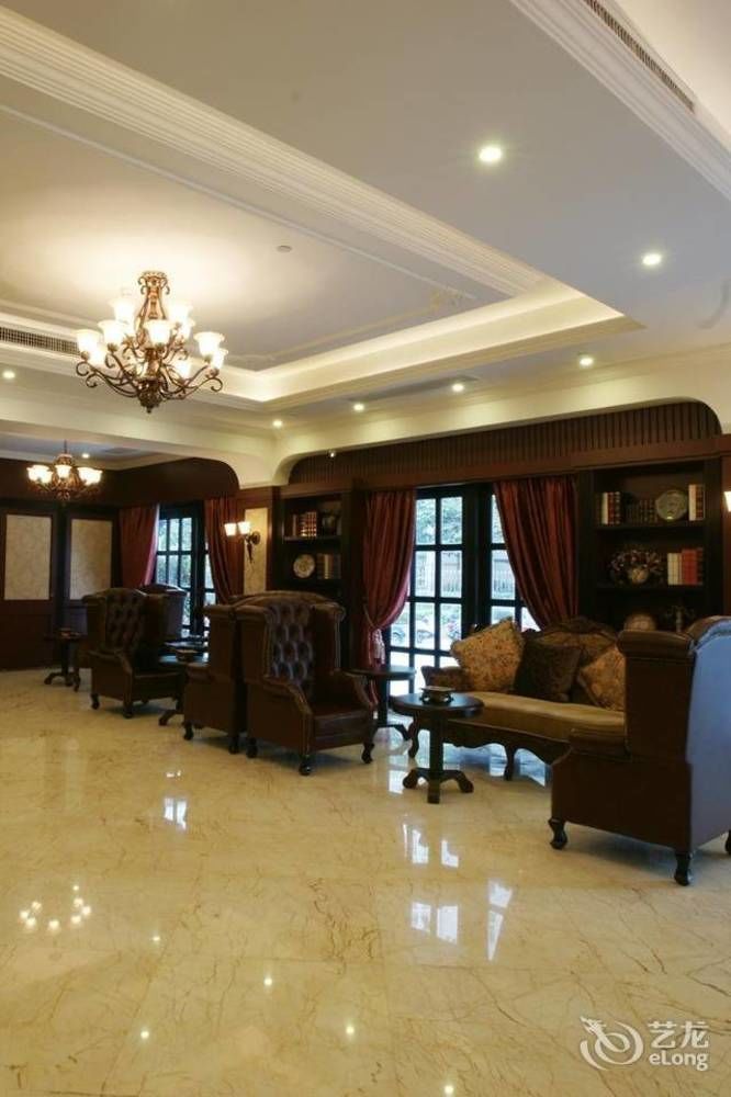 Big Apple Hotel Shantou Buitenkant foto