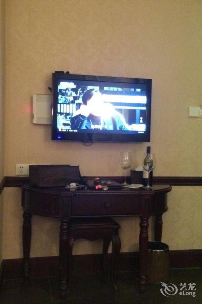 Big Apple Hotel Shantou Buitenkant foto