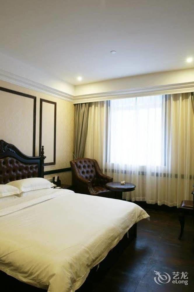 Big Apple Hotel Shantou Buitenkant foto
